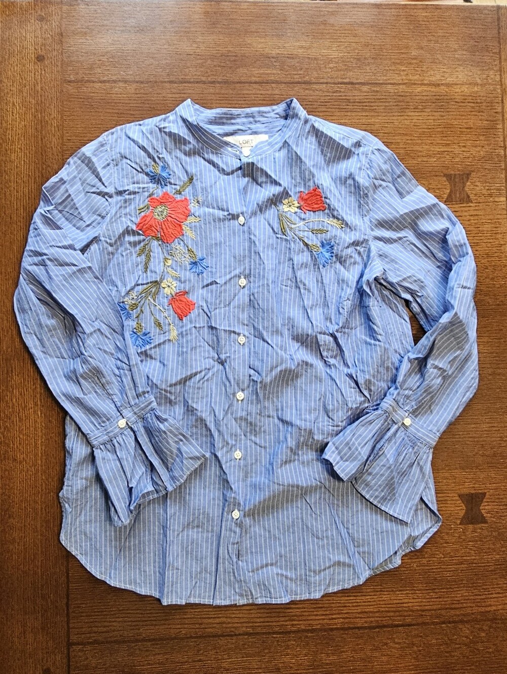 Loft Floral Embroidered Button Front Blouse Medium
